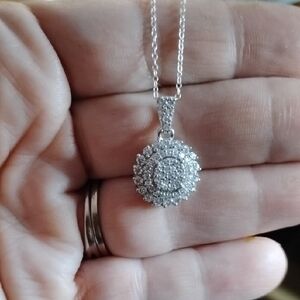 Elegant Sterling Silver 1 Carat Diamond Pendant Necklace